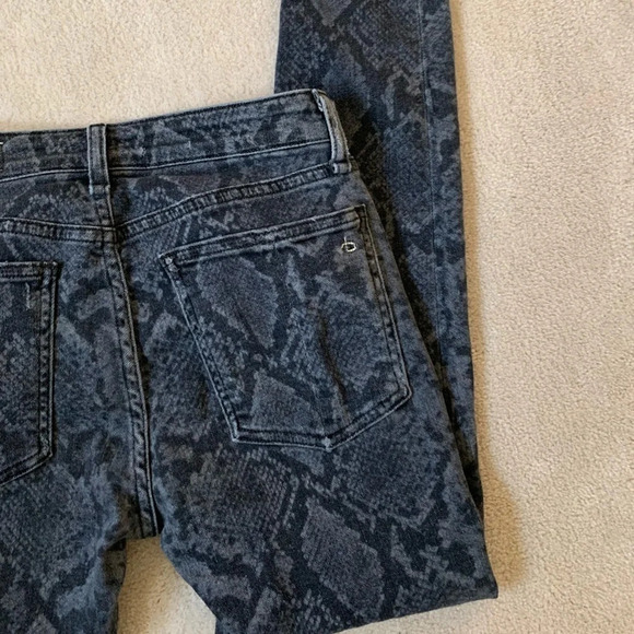 * 🔥HPx2🔥* Rag & Bone Skinny Jeans, Gray, Snake Print, 26 - Picture 10 of 16